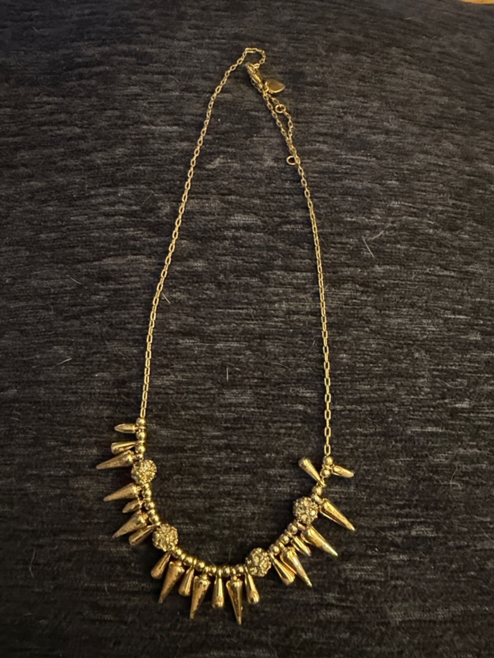 Stella and Dot gold necklace with clear crystal accents. 15 in with extender.